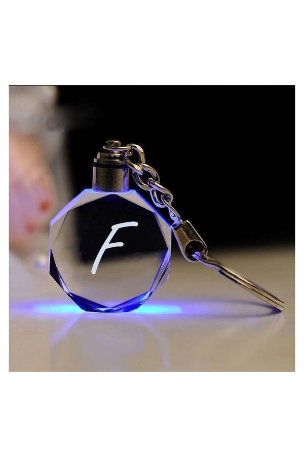 Be Hediyelik F Harf 7 Renk Yanan Led Işıklı Anahtarlık Harfli Anahtarlık Kristal Yedek Pil Hediye Anahtarlık - Image 1