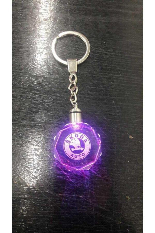 Be Hediyelik Logolu Yedek Pil Hediyeli Led Işıklı 3D Kristal Araba Anahtarlık Yedek Pil Hediye - Image 1