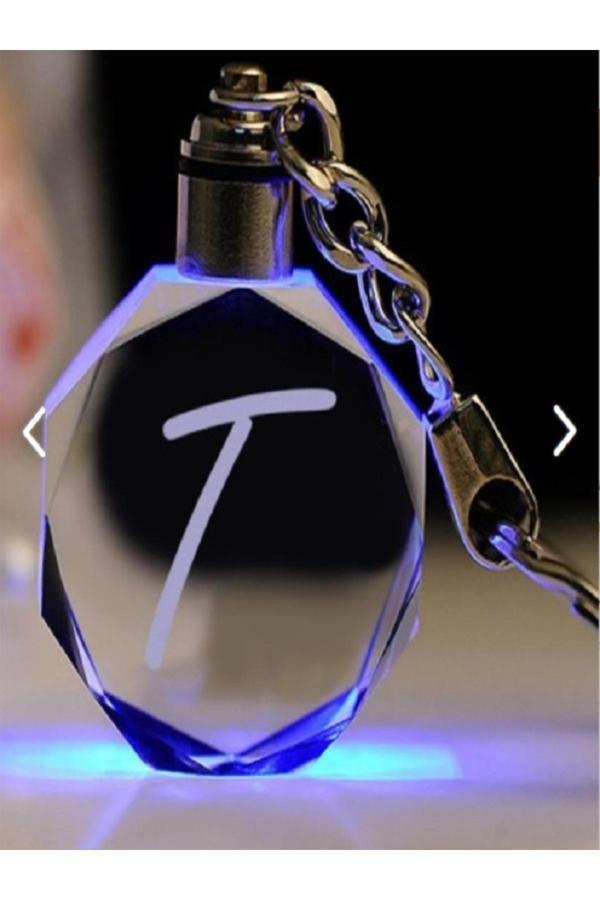 Be Hediyelik T Harf 7 Renk Yanan Led Işıklı Anahtarlık Harfli Isimli Anahtarlık Kristal Yedek Pil Hediye - Image 1