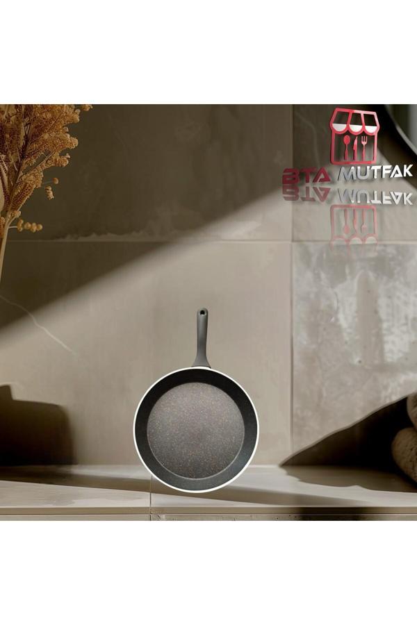 Bta Mutfak Penguen 22 Cm Granit Tava - Image 1