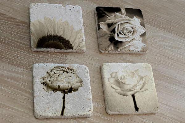 Siyah Beyaz Çiçekler Doğal Taş Bardak Altlığı 4'lü set - Natural Stone Coasters - Image 1