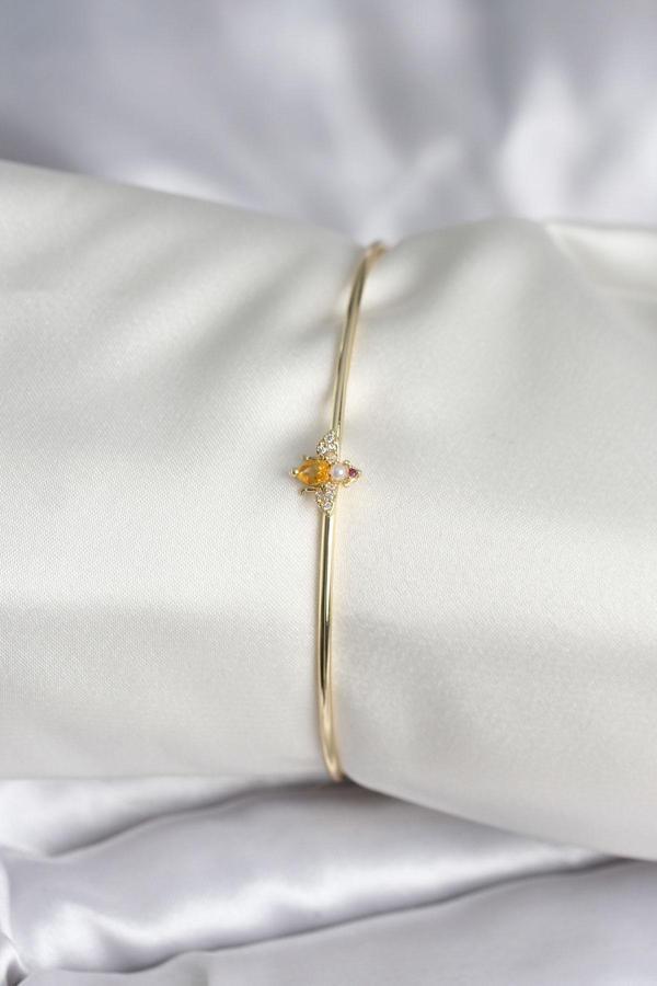 Sinek Figürlü Gold Renk Pirinç Kadın Bileklik - EBJ251004W38069 - Image 1