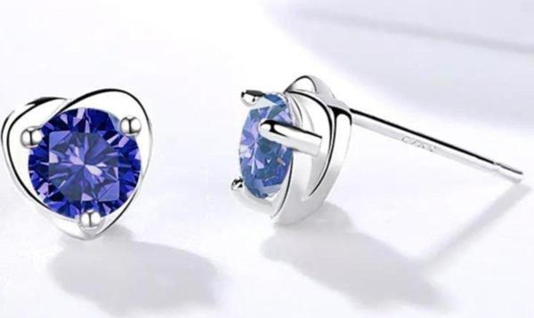 Brezza Lusso Safir Taşlı Kalp Tasarımlı Bayan Gümüş Küpe - Image 1