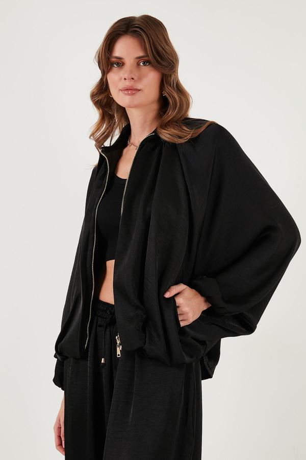 Lela Oversize Klasik Yaka Yarasa Kol Fermuarlı Saten Bayan Ceket 6839584 SİYAH - Image 1