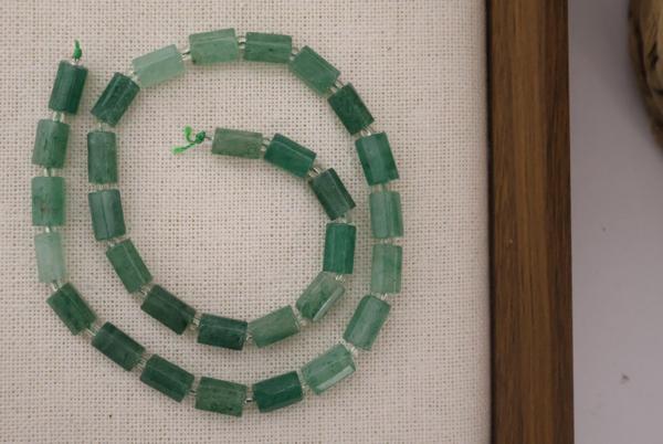 SİLİNDİR KÖŞELİ KESİM AVENTURİN 8X11 MM DOĞAL TAŞ DİZİ- YÜKSEK KALİTELİ DOĞAL TAŞ - Image 1