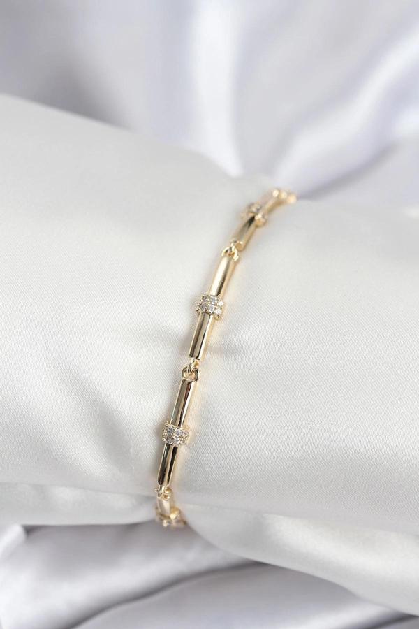 Pirinç VIP Seri Gold Renk Parçalı Model Zirkon Taşlı Kadın Bileklik - TJ-BB7941 - Image 1