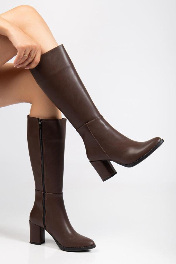 YSN-4422 Kahve Topuklu Kadın Çizme  - Image 1