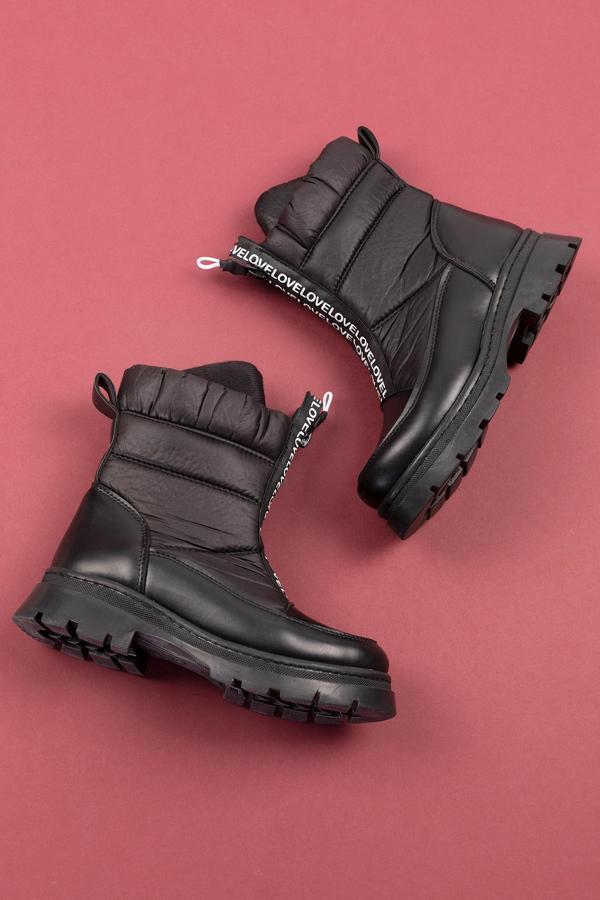 Siyah Önden Fermuarlı Bağcıklı Lüks Kız Çocuk Kar Botu - Image 1