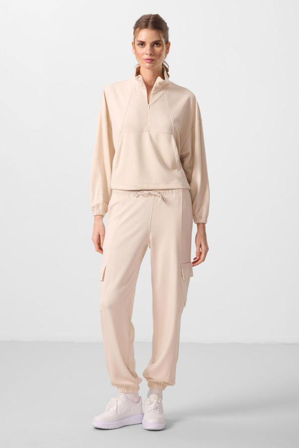 Bej Yumuşak Dokulu Dik Yaka Gizli Fermuarlı Oversize Kadın Eşofman Takım - 95351 - Image 1