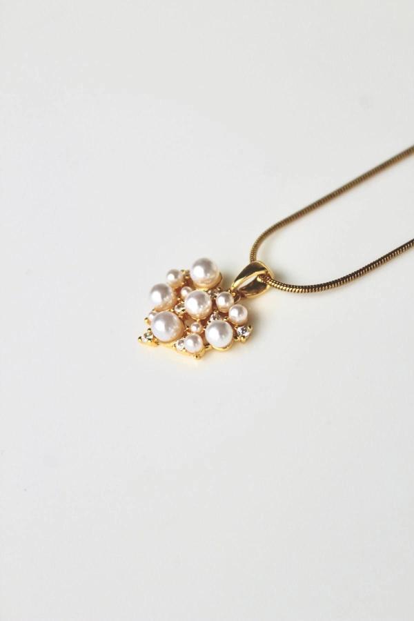 Premium Seri İncili Kalp Model Kadın Çelik Kolye - Image 1