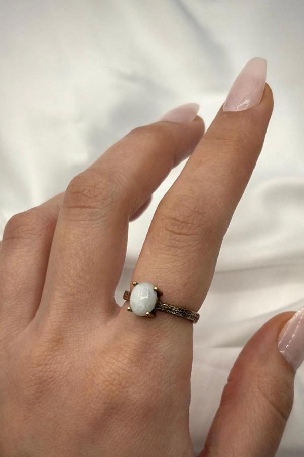 Vintage Seri Ayarlanabilir Paslanmaz Kararmaz Yüksek Oval Tasarım Ay Taşı Doğal Taş Bronz Yüzük - Image 1