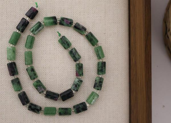 SİLİNDİR KÖŞELİ KESİM RUBİN ZEOSİT 8X11 MM DOĞAL TAŞ DİZİ- YÜKSEK KALİTELİ DOĞAL TAŞ - Image 1