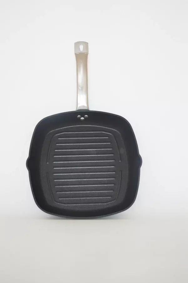 Bonera Titanyum 28cm Izgara Grill Tava - Siyah Gold - Image 1