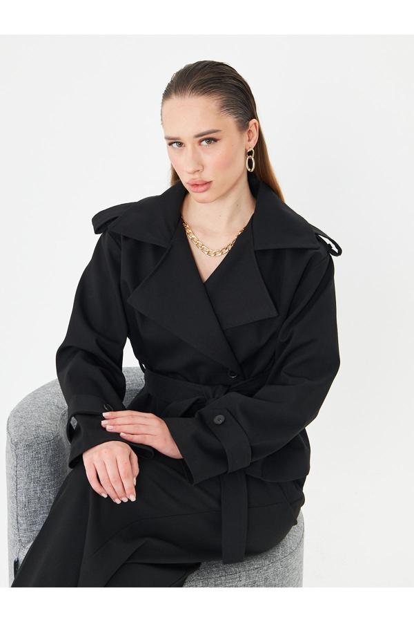 La Pante Kısa Önden Bağlamalı Trenckot - Image 1