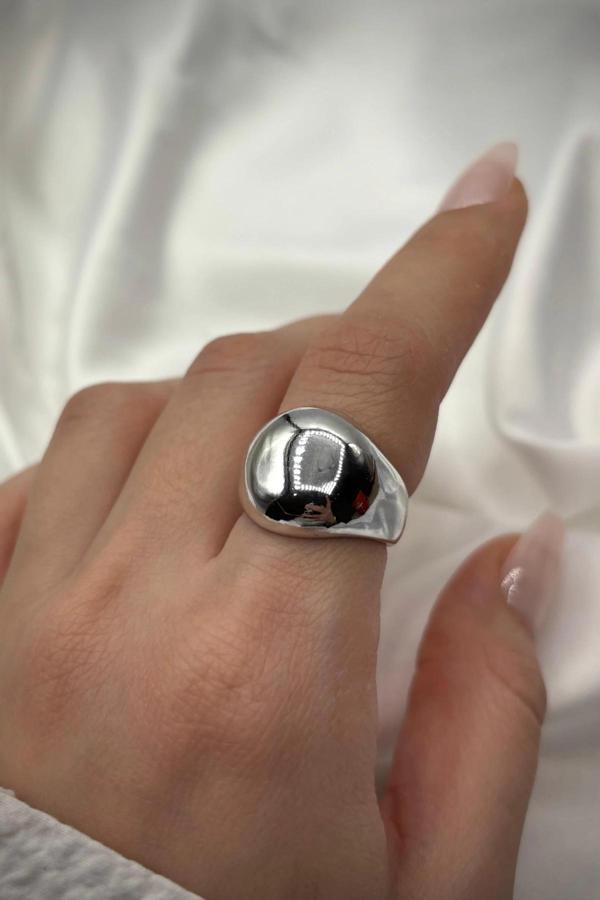 Yeni Sezon Nokta Tasarım Bombeli Cilalı Model Ayarlanabilir Kadın Yüzük - Image 1