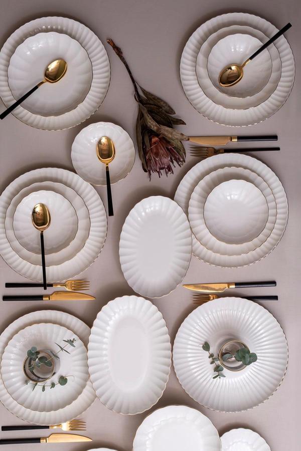 Kütahya Porselen Bone Luz Form Yemek Takımı Altın 27 Parça 6 Kişilik - Image 1