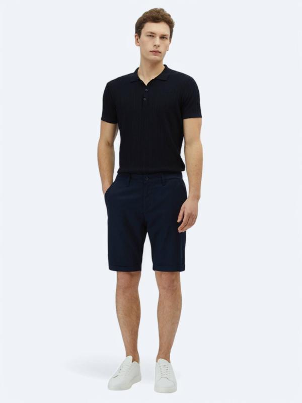 Lacivert Düz Dokuma Slim Fit Casual Pamuk Karışımlı Bermuda - Image 1