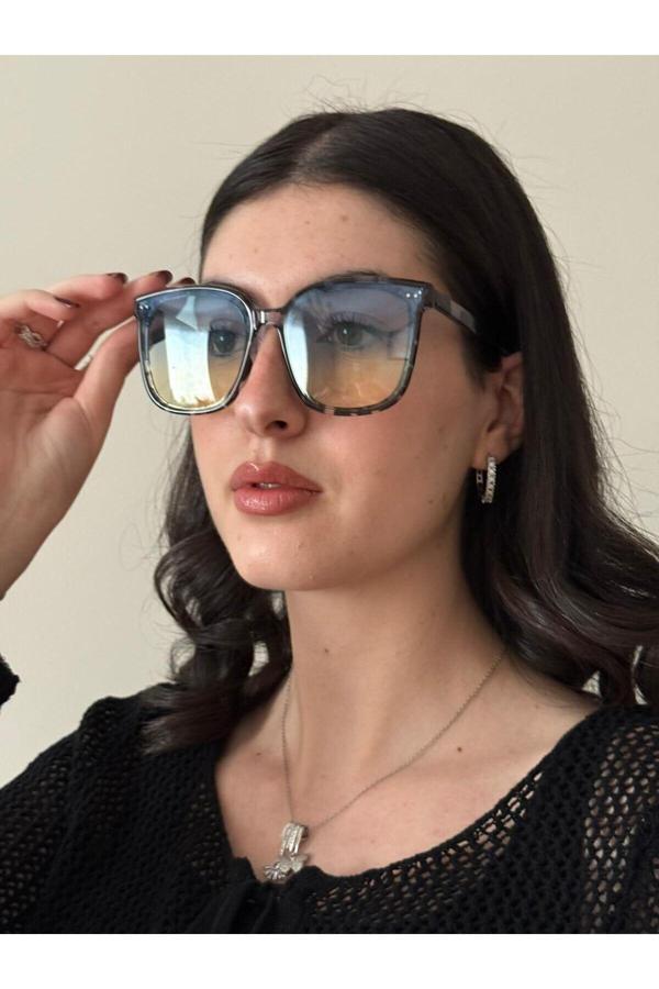 Atelier Emine Geniş Çerçeve Retro Güneş Gözlüğü - Image 1