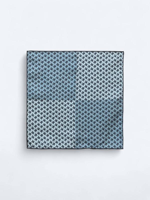 Mavi Mendil - Image 1