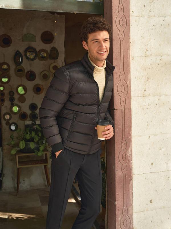 Siyah Regular Fit Kapüşonlu Casual Dokuma Pardesü - Image 1