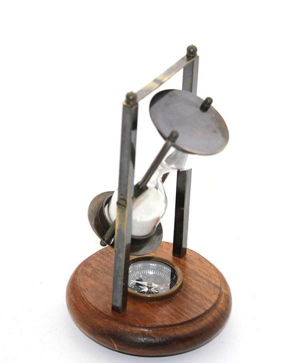 Pirinç Pusulalı Kum Saati Model 4 - Image 1