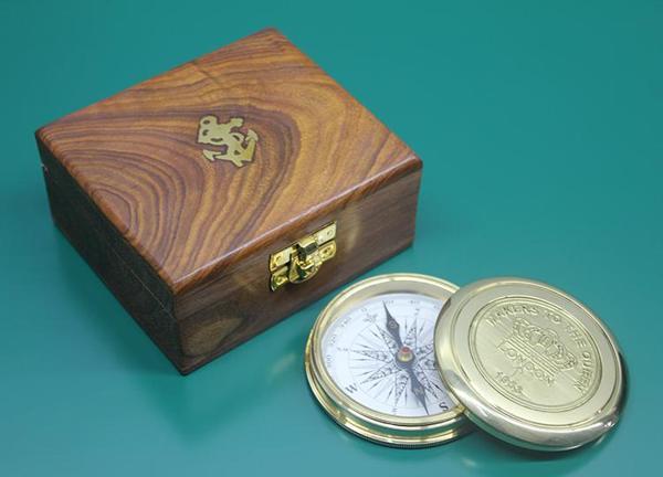 Ahşap Kutulu Pirinç Pusula Model 9 - Image 1