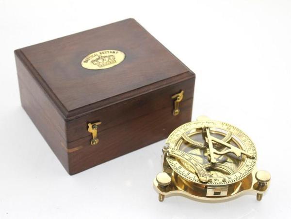 Ahşap Kutulu Pirinç Pusula Model 11 - Image 1