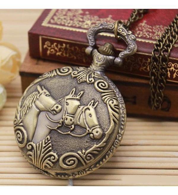 At Büstü Köstekli Saat Model 1  - Image 1