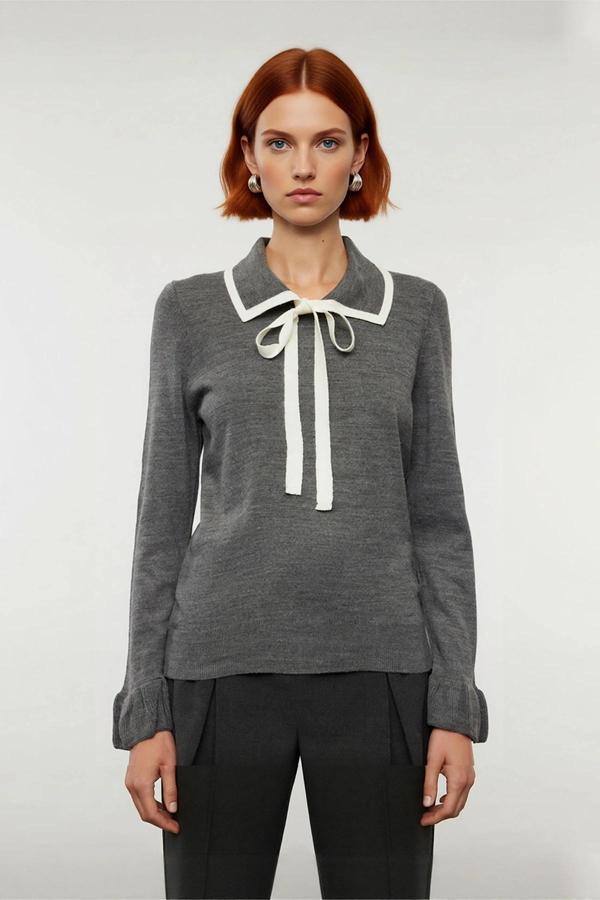 Kadın Polo Yaka Bağcıklı Triko Kazak Renk Bloklu Uzun Kollu Kışlık Ofis Şıklığı İçin Rahat Seçim - Image 1