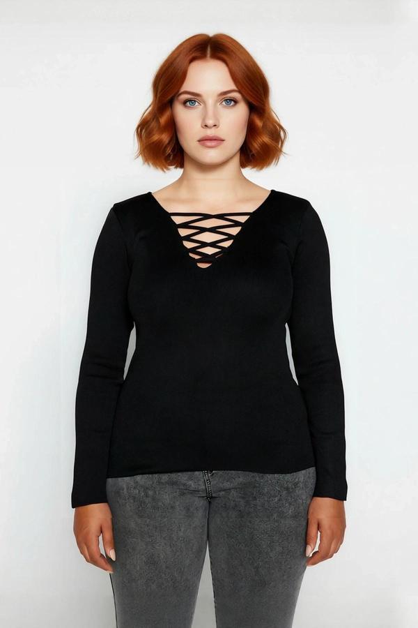 Kadın Bodycone Siluet Uzun Kollu Düz Desenli Triko Kazak Gündüz Gece Kombinlere Şık Uyum Sağlar - Image 1