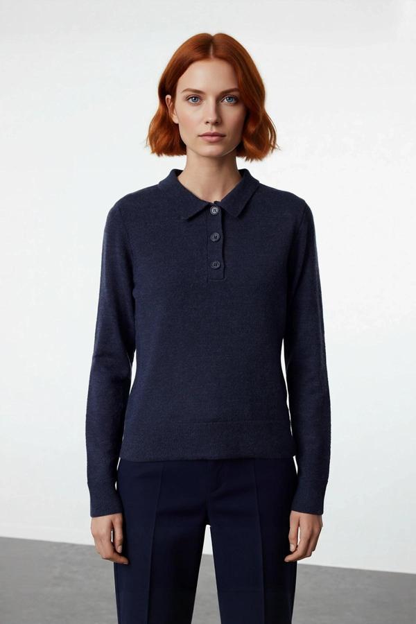 Şık Kadın Polo Yaka Yünlü Triko Kazak Regular Kalıbı İle Gün Boyu Konfor Sunar Kaliteli - Image 1