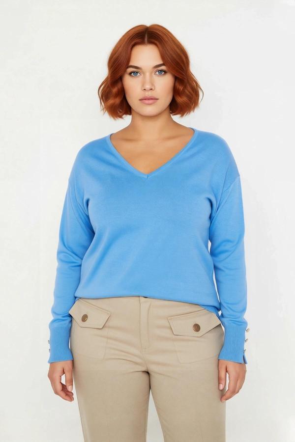 Kadın Düz Desen Regular Kalıp Triko V Yaka Kazak Uzun Kollu Ve Şık Düğme Detayları İle Kaliteli - Image 1