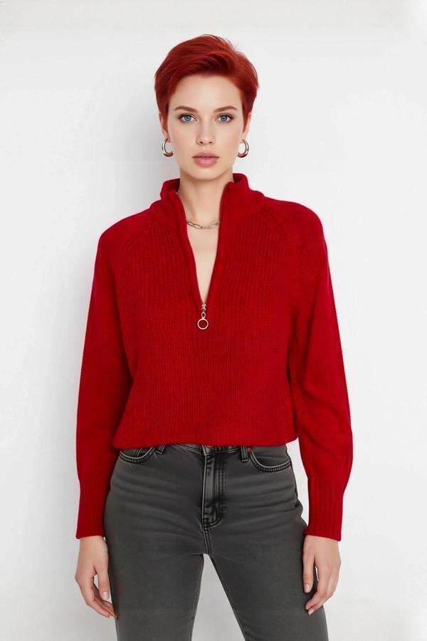 Kadın Regular Kalıp Selanik Örgü Fermuarlı Dik Yaka Crop Triko Kazak Soğuk Havaların Şık Seçimi - Image 1