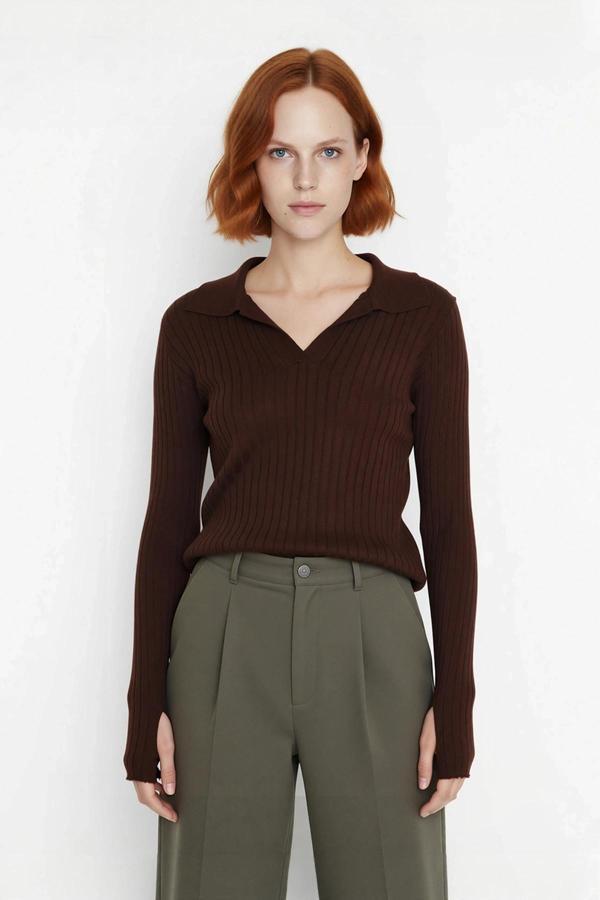 Kadınlara Özel Basic Regular Kesim Polo Yaka Fitilli Triko Kazak Modern ve Konforlu Stil Kaliteli - Image 1