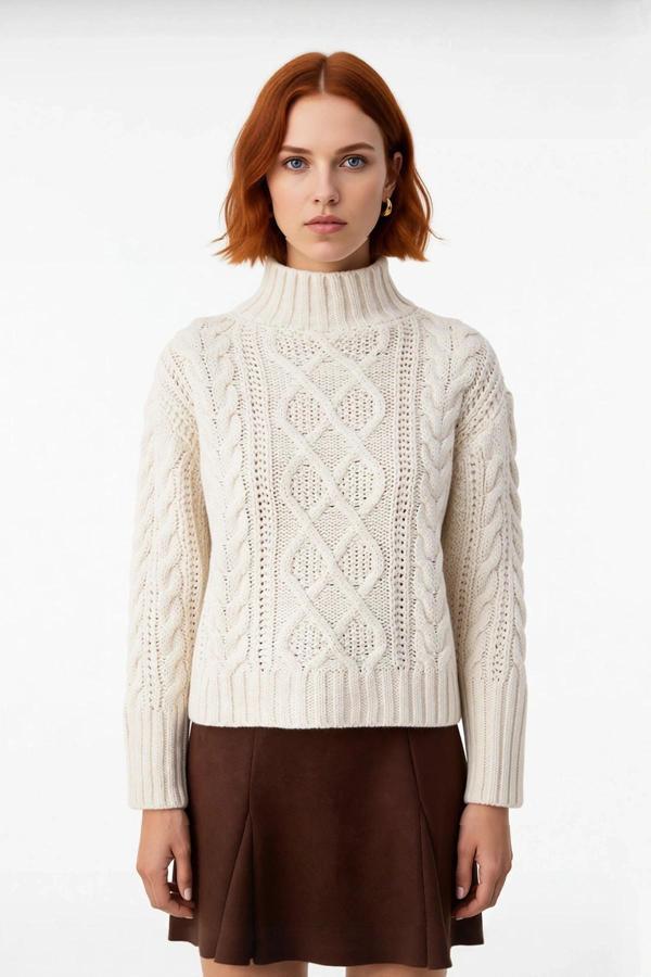 Kadın Oversize Akrilik Triko Saç Örgü Dik Yaka Kazak Soğuk Günler İçin Konforlu ve Şık Seçim - Image 1