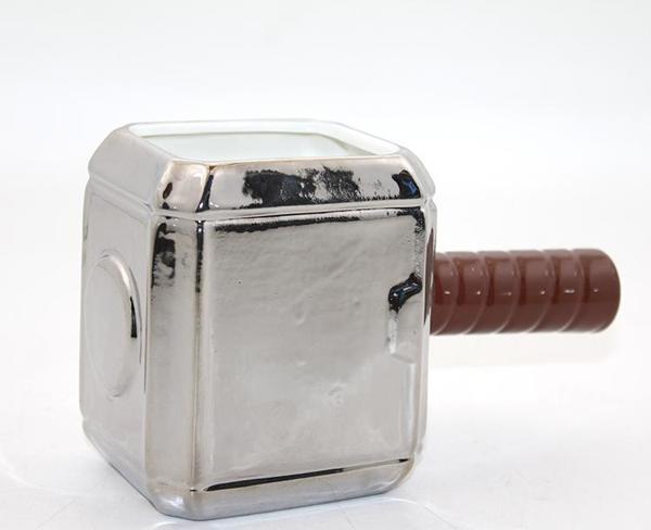 Porselen Thor Çekici Kupa Bardak - Image 1