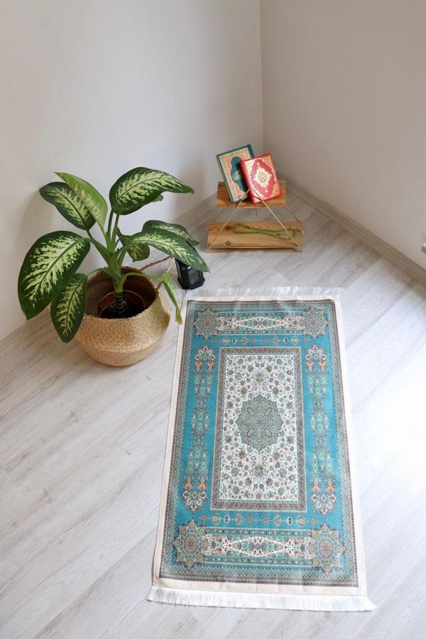 Turkuaz Renkli Ipeksi Keseli Seccade Seti S1001 Yeşil - Image 1