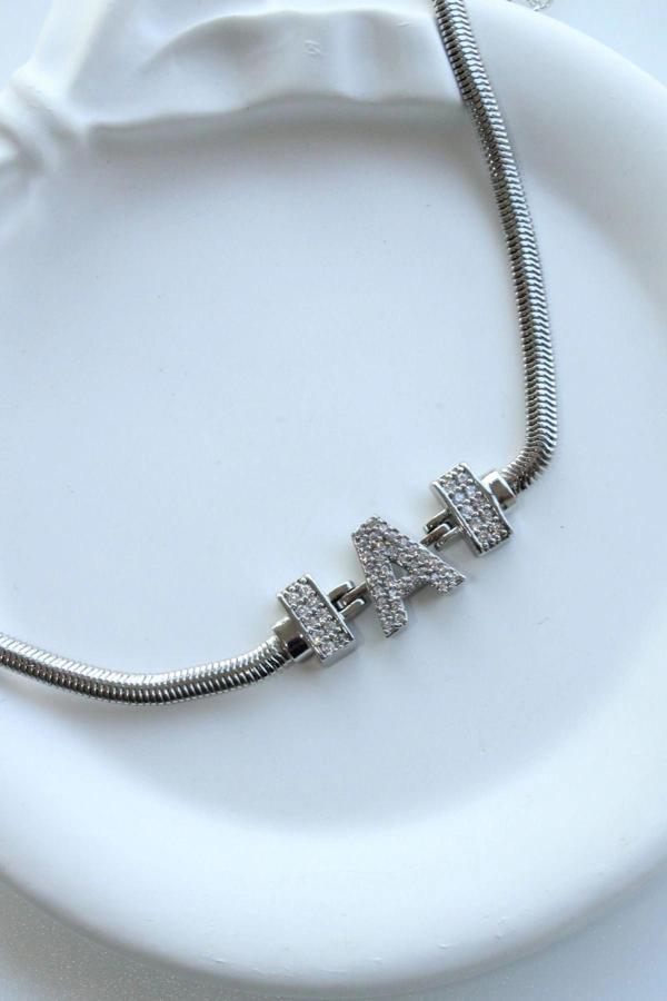 İthal Seri A Harfi Balık Sırtı Zincirli Kadın Çelik Bileklik Kararmaz Renk Atmaz - Image 1