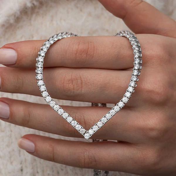 KENPAZAR Gümüş V Model Su Yolu Kadın Kolye - Image 1