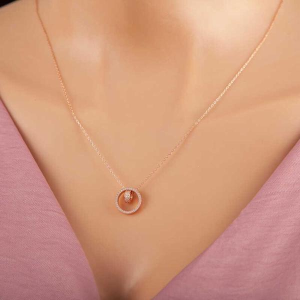 KENPAZAR 925 Ayar Gümüş Rose İç İçe Geçmiş Halka Kadın Kolye - Image 1