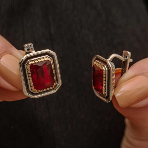 KENPAZAR Gümüş Yakut Taşlı Otantik Kadın Küpe - Image 1