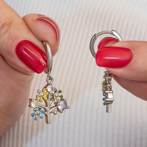 KENPAZAR Gümüş Renkli Taşlı Hayat Ağacı Kadın Küpe - Image 1