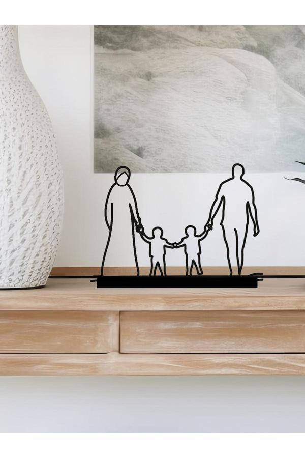 Alvina Atölye Aile Figürlü Tesettürlü Anne - Baba - İki Küçük Erkek Çocuk Siyah Dekor Biblo - Bioplastik - Image 1