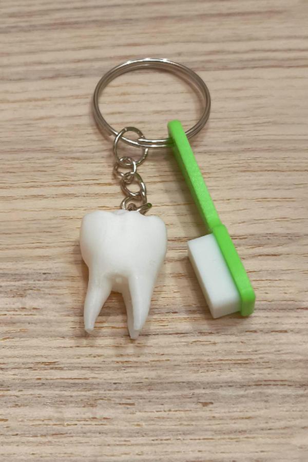 Alvina Atölye Mini Diş Fırçası Ve Diş Figürü Anahtarlık - Renk Seçenekli - Bioplastik - Image 1