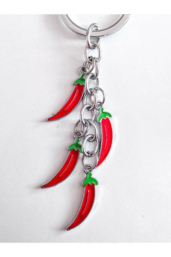 4 Kırmızı Biberden Oluşan Metal Anahtarlık - Image 1