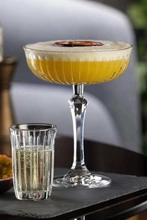 Paşabahçe Joy 440320 245 cc 4'lü Şampanya Kadehi - Image 1