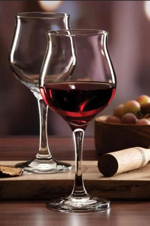 Paşabahçe 440268 Wavy Kırmızı Şarap Bardağı 370 cc 12'li - Image 1