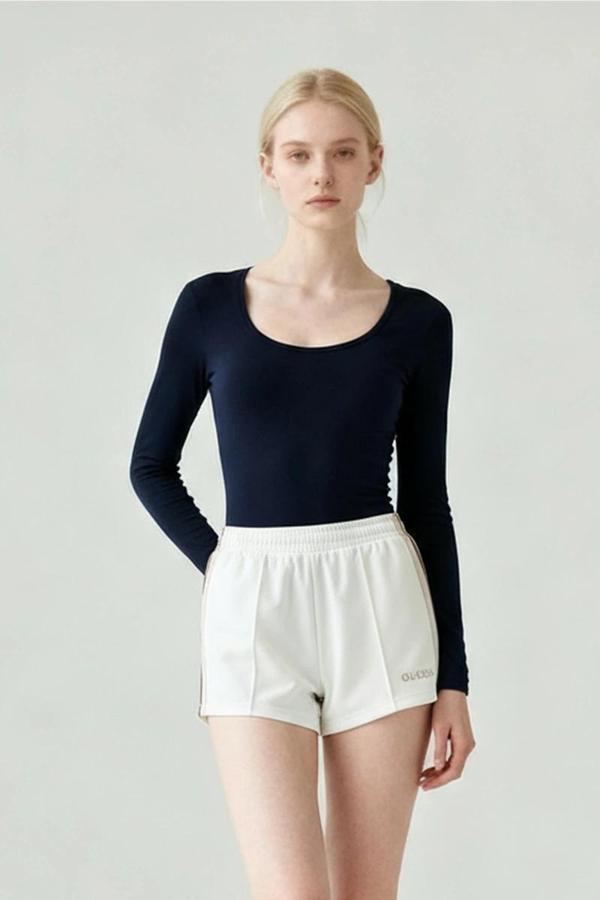 Guess Yarrow Kadın Krem Aktif Scuba Şort V5GD14KCRU2-A10F - Image 1