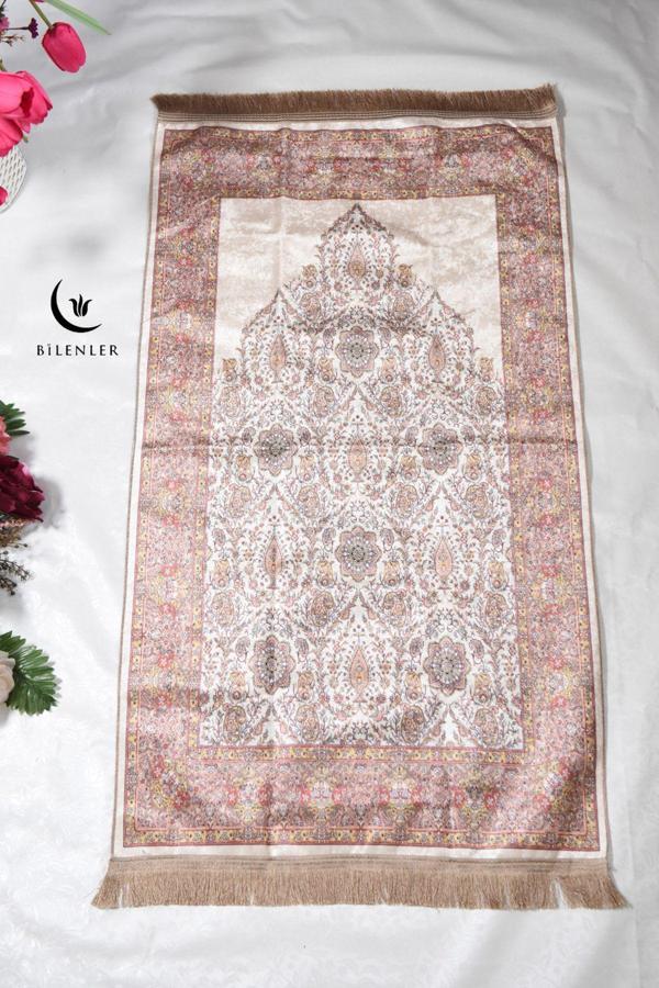 Pratik ve Taşınabilir İpek Dokulu Çantalı Seccade - Image 1