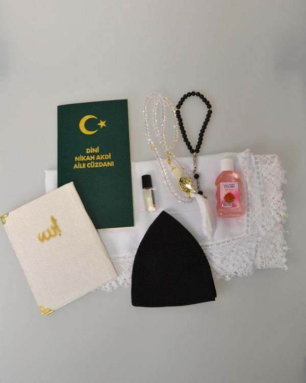 Dini Nikah Seti – Kurdeleli Özel Kutu | Dini Nikah Defteri, Kadife Yasin, Gelin Başörtüsü, Kristal Tesbih, Gül Suyu, Takke, Esans - Image 1